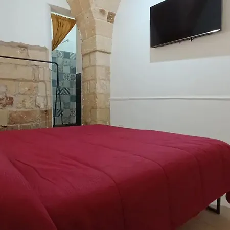Via Napoli לינה וארוחת בוקר לבראנו