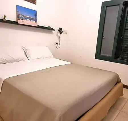 Via Napoli 3*