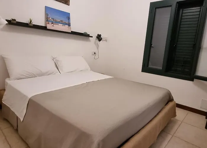Via Napoli Bed & Breakfast 4*