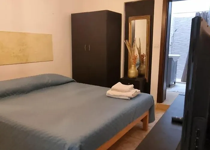 Via Napoli Bed & Breakfast Leverano